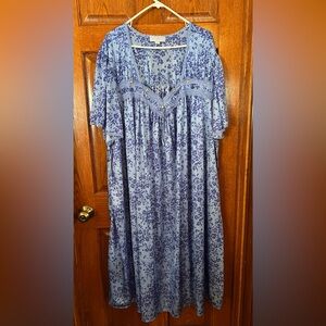 Only Necessities Women's 38/40 5X Blue Pullover Nightgown Short Sleeves V Neck